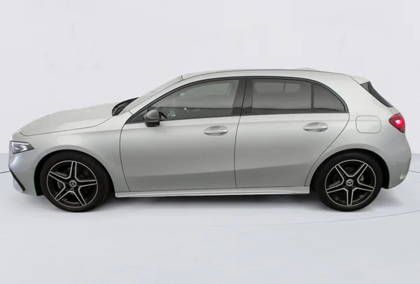 Mercedes-Benz Classe A (W177) (2025) — foto 12 van 23