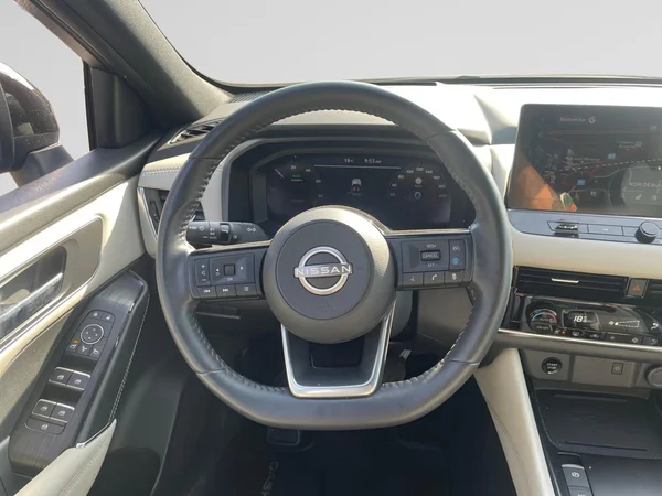 NISSAN Qashqai (2023) — foto 6 van 19