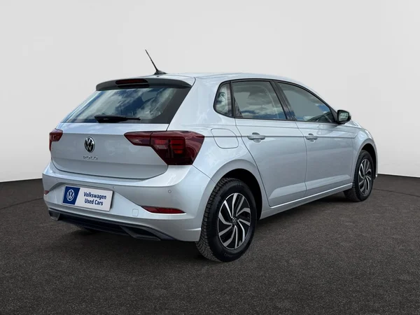 VOLKSWAGEN Polo (2026) — foto 2 van 14