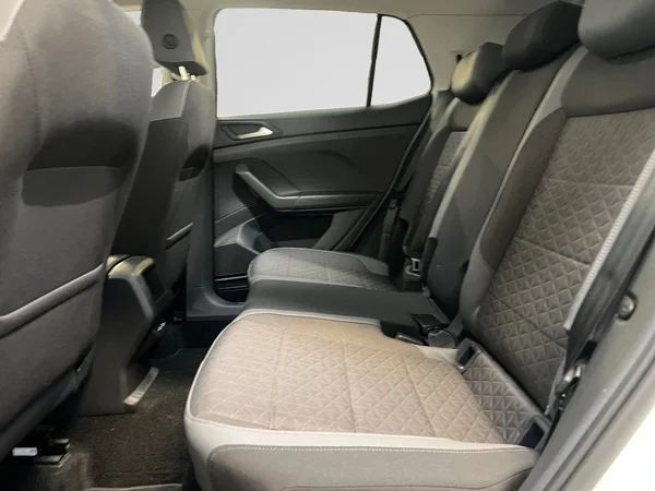 VOLKSWAGEN T-Cross (2023) — foto 7 van 20