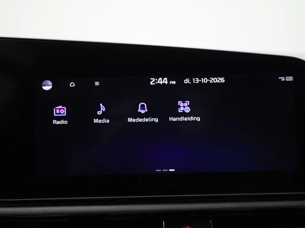 Kia Niro (2024) — foto 15 van 47