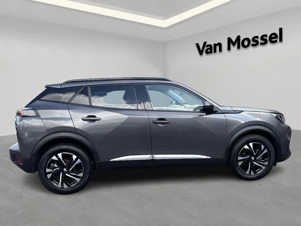 Peugeot 2008 (2022) — foto 15 van 19
