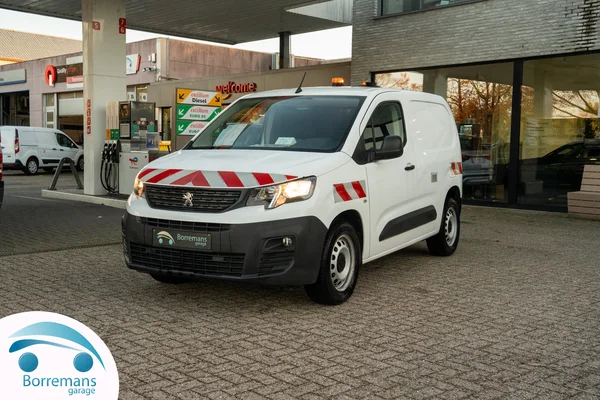 Peugeot Partner (2021) — foto 18 van 22