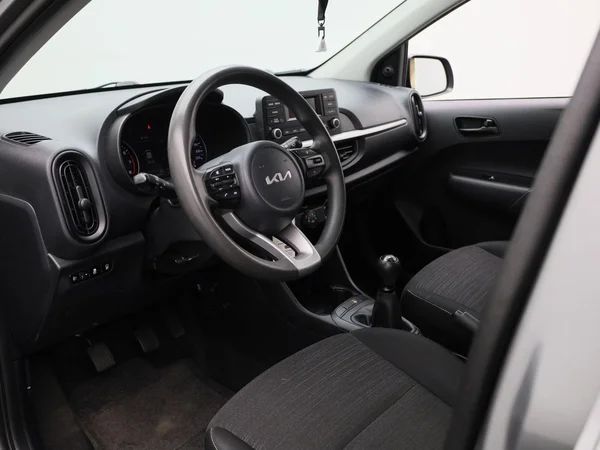 Kia Picanto (2023) — foto 7 van 32