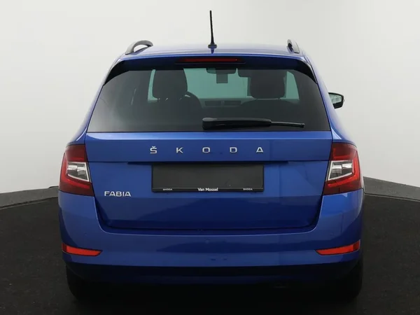 Škoda Fabia (2021) — foto 16 van 27