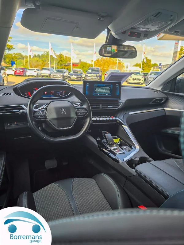 Peugeot 5008 (2022) — foto 10 van 27