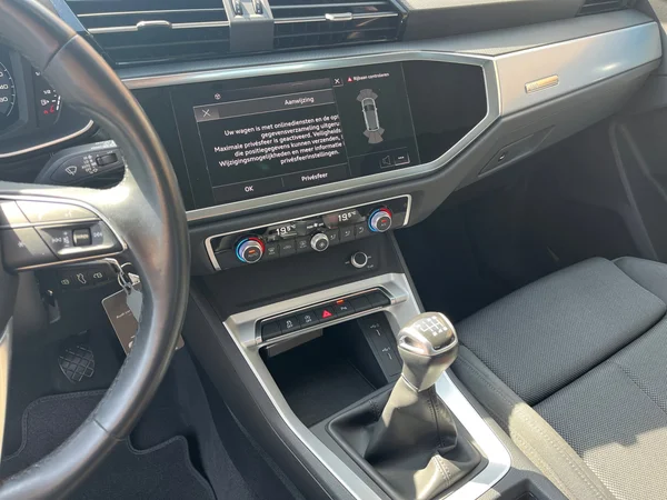 AUDI Q3 (2021) — foto 6 van 20