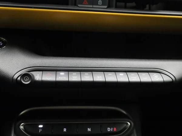 Jeep Avenger (2024) — foto 19 van 42
