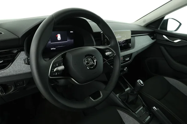 Skoda Kamiq (2024) — foto 2 van 16