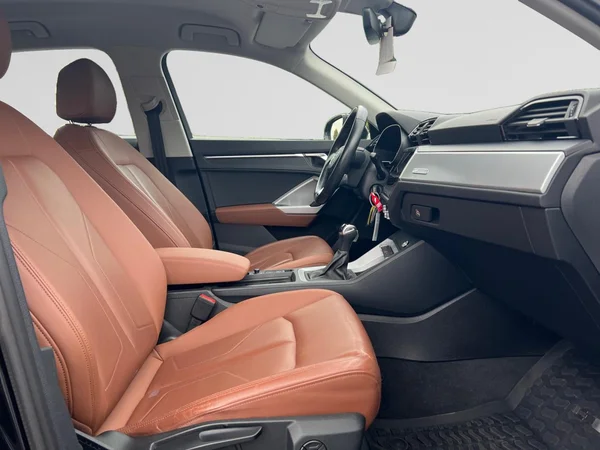 AUDI Q3 Dsl (2021) — foto 3 van 18