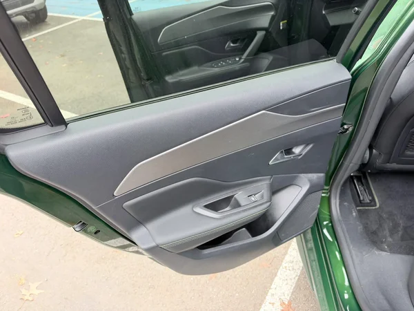 Peugeot 308 (2022) — foto 4 van 16