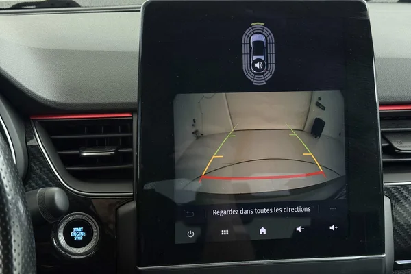 Renault Arkana E-TECH (HEV) (2022) — foto 10 van 36