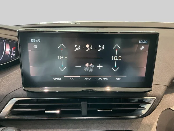 Peugeot 3008 (2021) — foto 9 van 20
