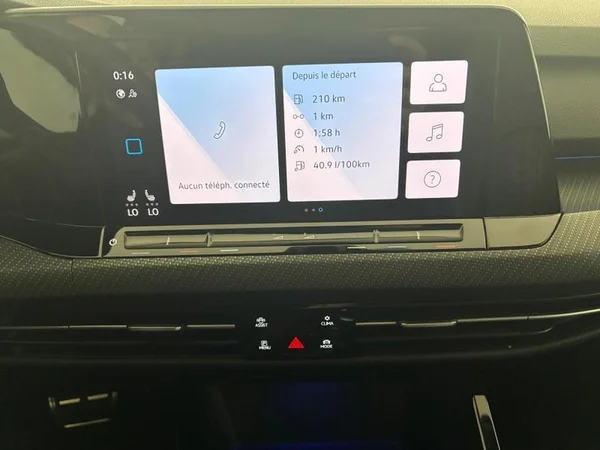 VOLKSWAGEN Golf VIII Dsl (2023) — foto 7 van 23