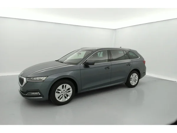 SKODA Octavia Combi (2021) — foto 31 van 36
