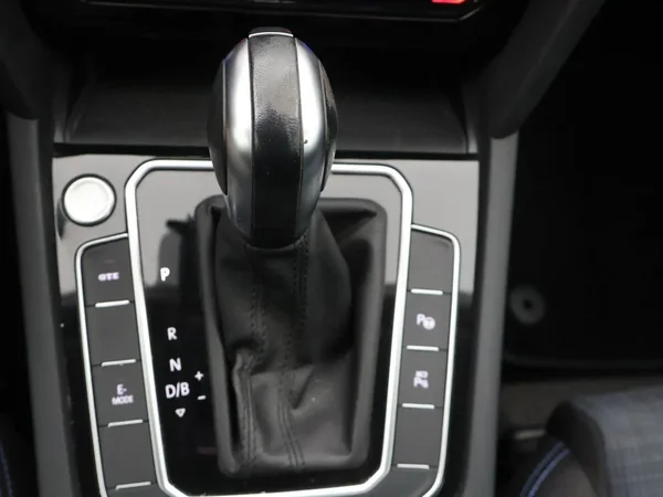 Volkswagen Passat (2022) — foto 11 van 30