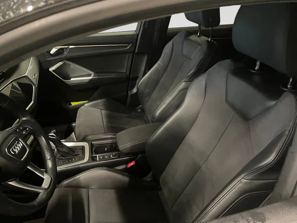 AUDI Q3 Sportback (2023) — foto 10 van 20