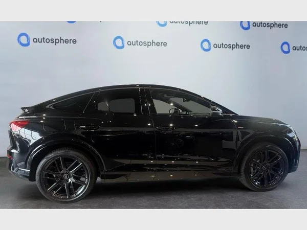 AUDI Q4 Sportback e-tron (2026) — foto 22 van 25
