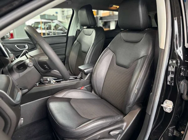 Jeep Compass (2022) — foto 16 van 19