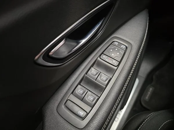 RENAULT Grand Scénic (2019) — foto 18 van 29