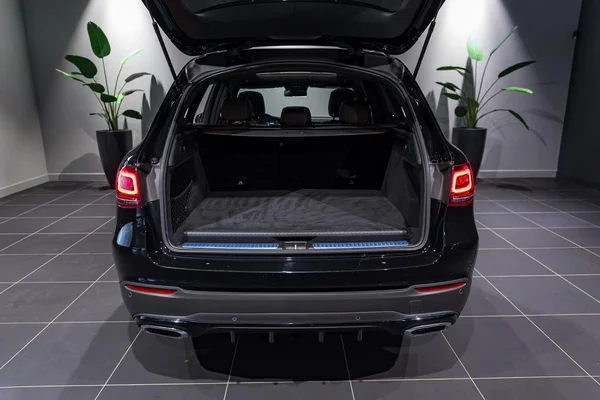 Mercedes-Benz GLC (2022) — foto 13 van 38