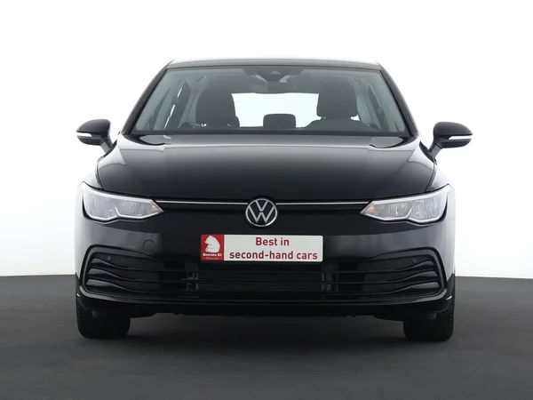VOLKSWAGEN Golf (2024) — foto 26 van 28