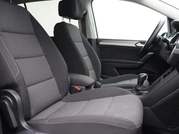 Volkswagen Touran (2022) — foto 26 van 29