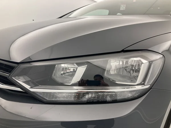 VOLKSWAGEN Touran (2020) — foto 15 van 23