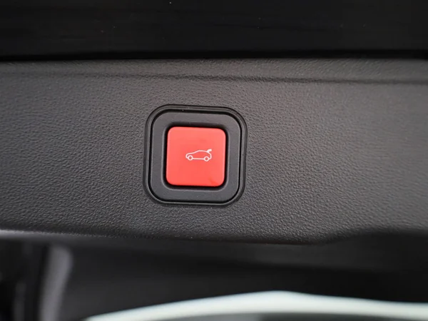 Jeep Avenger (2023) — foto 6 van 43