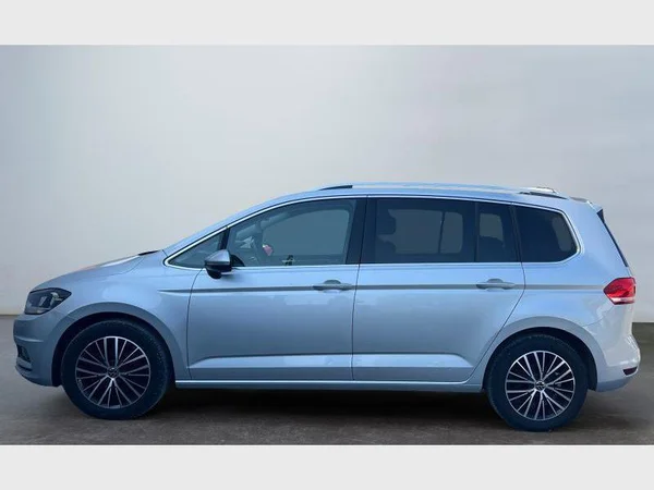 Volkswagen Touran (2024) — foto 18 van 24