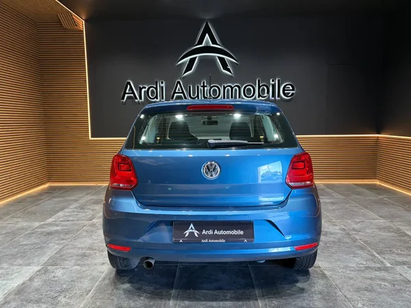 Volkswagen Polo (2016) — foto 19 van 23