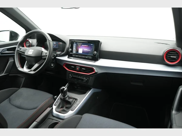 SEAT Arona (2025) — foto 18 van 24