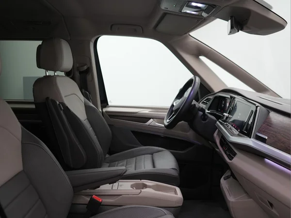VOLKSWAGEN Multivan T7 Long eHybrid (PHEV) (2026) — foto 2 van 55