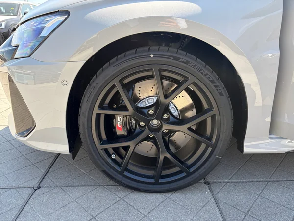AUDI RS3 Sportback (2025) — foto 7 van 15