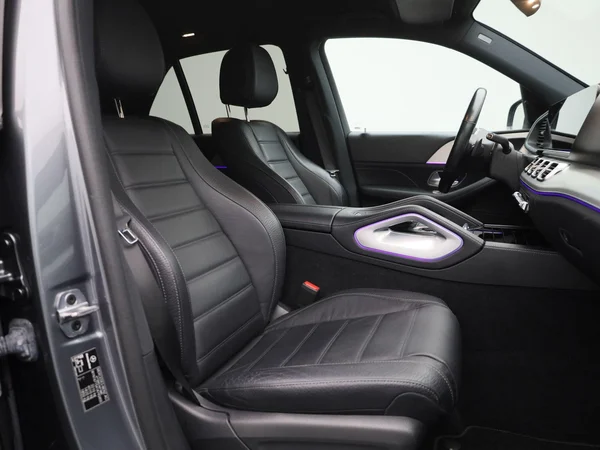 Mercedes-Benz GLE (2022) — foto 33 van 45