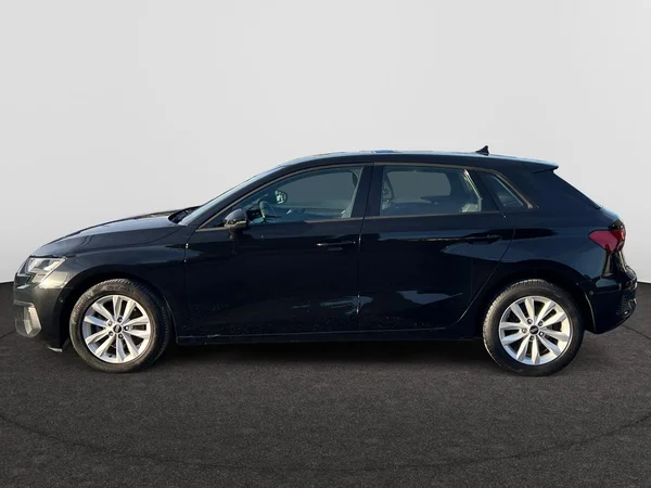 AUDI A3 Sportback Dsl (2021) — foto 8 van 17