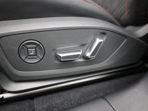 AUDI Q6 Sportback e-tron (2026) — foto 10 van 28