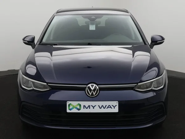 VOLKSWAGEN Golf VIII (2021) — foto 23 van 28