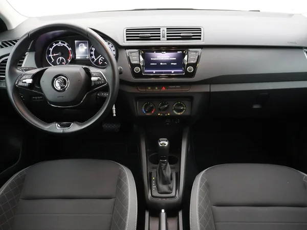 SKODA Fabia (2021) — foto 7 van 24