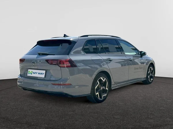 VOLKSWAGEN Golf VIII SW (2026) — foto 21 van 24
