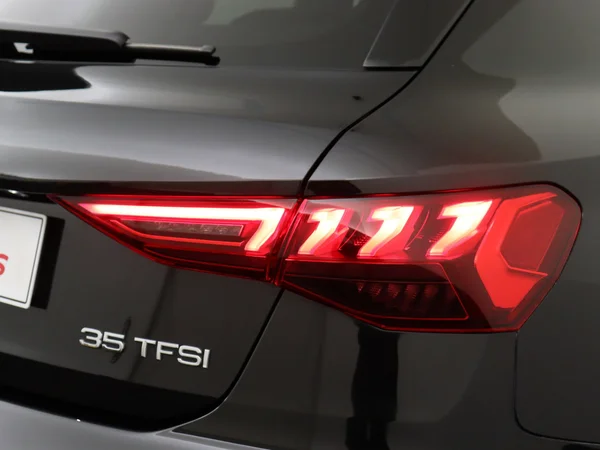 AUDI A3 Sportback (2024) — foto 6 van 17