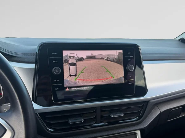 VOLKSWAGEN T-Roc (2023) — foto 8 van 20
