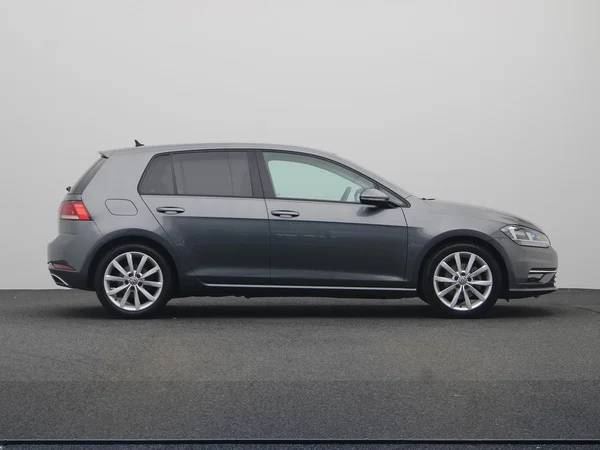 VOLKSWAGEN Golf VII (2017) — foto 17 van 19