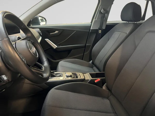 AUDI Q2 (2022) — foto 12 van 17