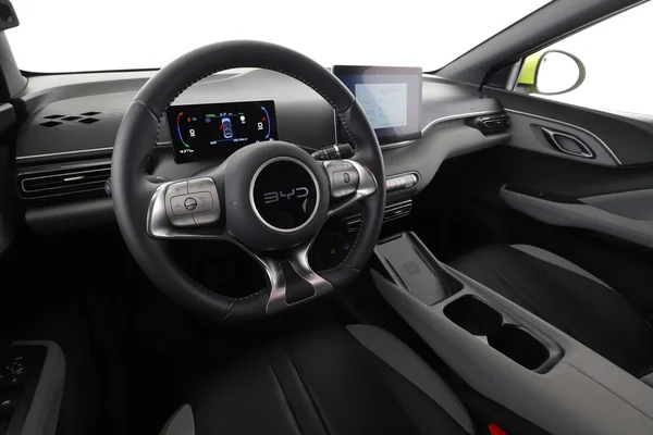 BYD Dolphin (2025) — foto 2 van 16