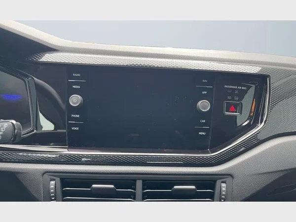 VOLKSWAGEN Polo (2024) — foto 8 van 25