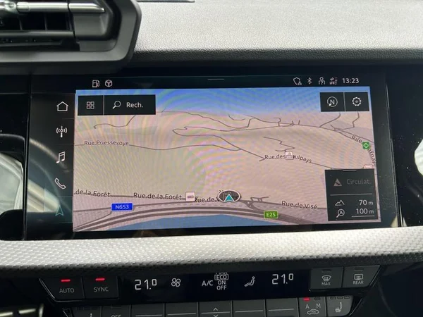 AUDI RS3 Sportback (2022) — foto 11 van 43