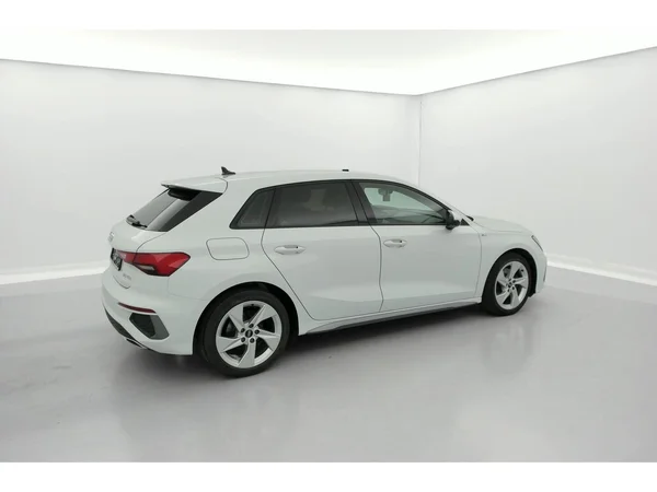 AUDI A3 Sportback (2021) — foto 34 van 36
