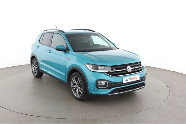Volkswagen T-Cross (2019) — foto 14 van 16