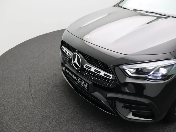 Mercedes-Benz GLA (2025) — foto 29 van 37